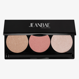 Creates a dewy look on the skin to enhance various aspects of the eyes, cheeks, and face.
THIS PRODUCT IS Cruelty-Free, Hypoallergenic, Non-Comedogenic, Halal Certified, and EU Compliant. Free of Parabens and Fragrances.